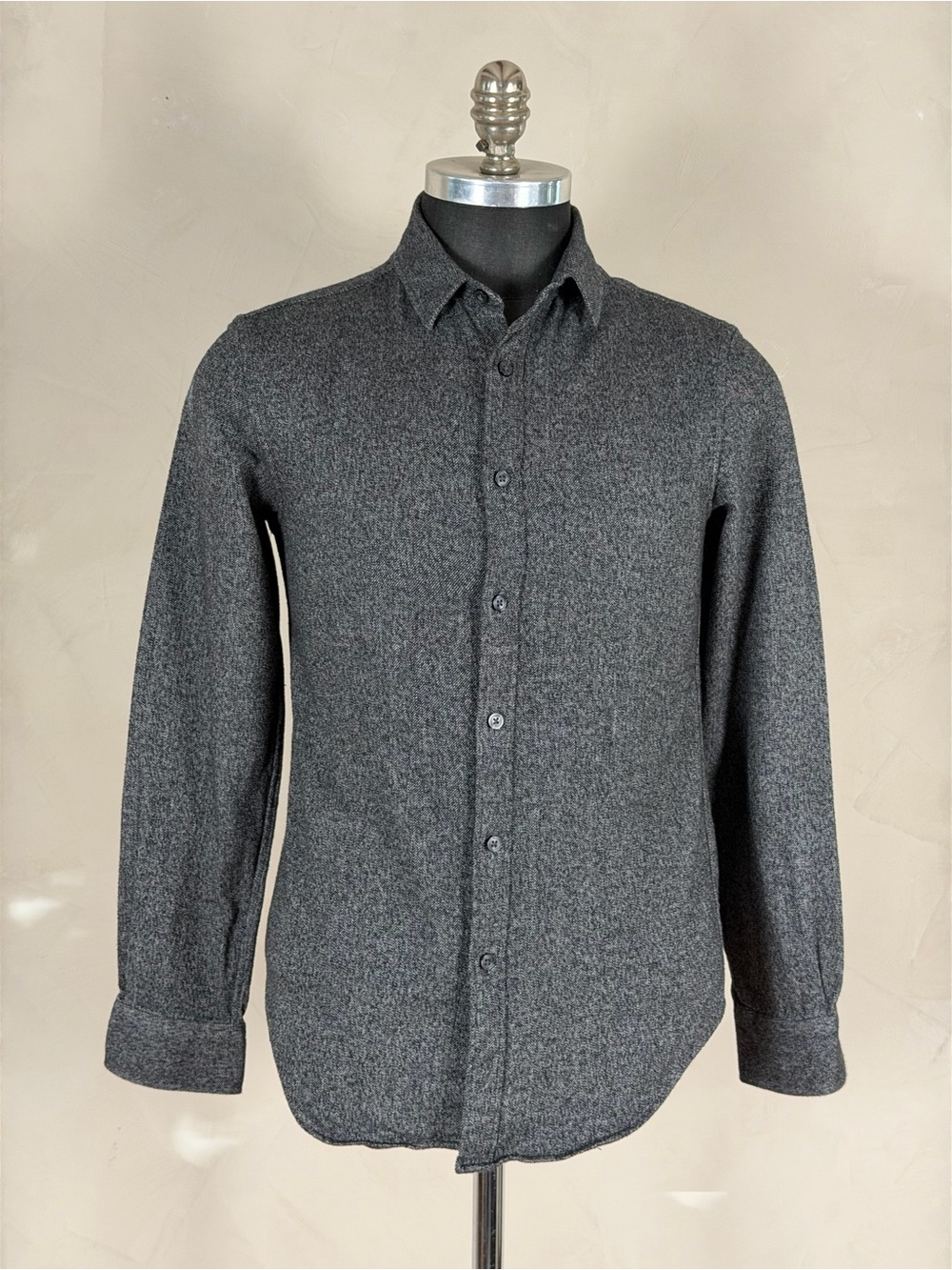 Club Monaco Men’s XS Slim Fit Charcoal Gray Textured Button Down Shirt